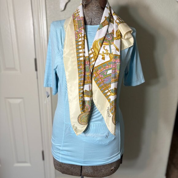 RARE Vintage HERMÈS Carousel Silk Scarf FRANCE 35" - Picture 8 of 9